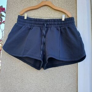 BLOGILATES Black Athletic Shorts